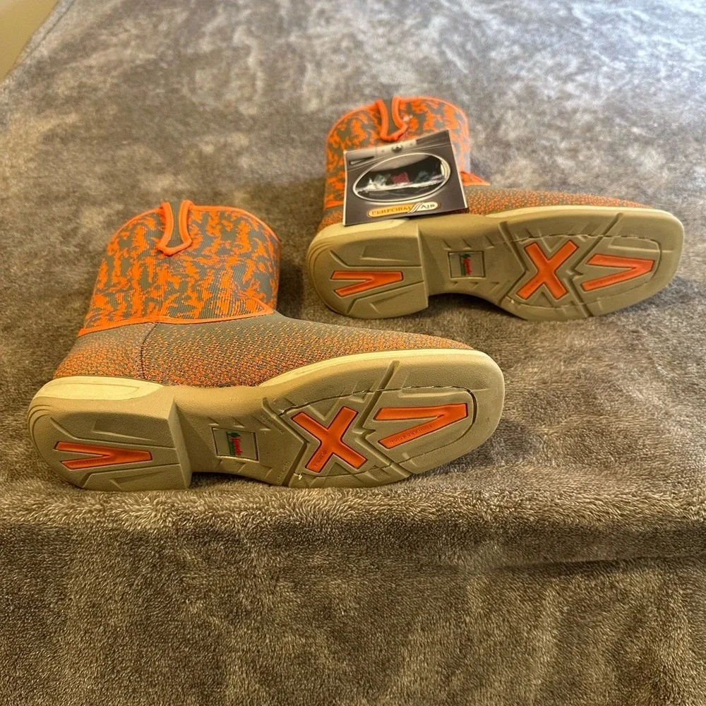 Laredo Perform Air Orange and‎ Gray Boots. NWT